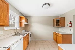 53 Briar Mills Dr, Brick, NJ 08724 - Photo 9