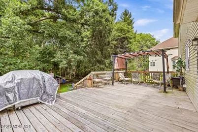 8 Sunshine Way, Jackson, NJ 08527 - Photo 35