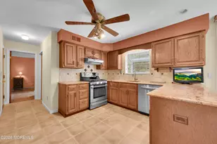 20 Marshall Dr, Ocean Twp, NJ 07712 - Photo 7