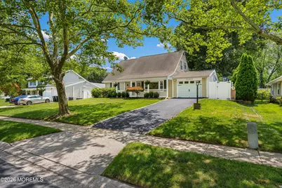 80 Ivy Hill Drive, Matawan, NJ 07747 - Photo 3