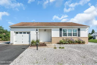 17 Wiltshire Court, Toms River Township, NJ 08757 - Photo 1