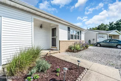 17 Wiltshire Court, Toms River Township, NJ 08757 - Photo 7