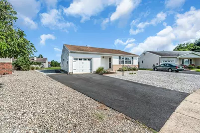 17 Wiltshire Court, Toms River Township, NJ 08757 - Photo 3