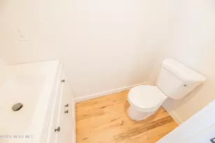 114 Center St, Freehold, NJ 07728 - Photo 7