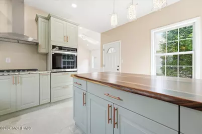 32 Gabriella Circle, Manchester Township, NJ 08759 - Photo 9
