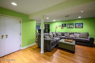 18 Standish Dr, Howell Township, NJ 07731 - Photo 41