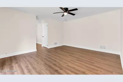 420 W Union Hill Road, Morganville, NJ 07751 - Photo 25