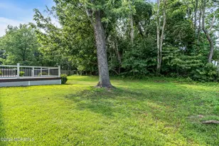 420 W Union Hill Rd, Morganville, NJ 07751 - Photo 53