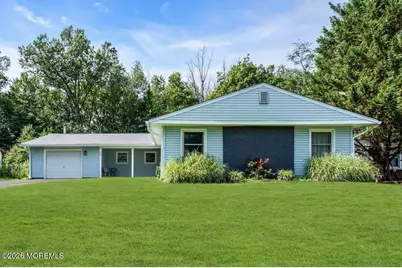 29 Evergreen Drive, Willingboro, NJ 08046 - Photo 1