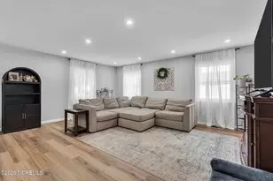 29 Evergreen Dr, Willingboro, NJ 08046 - Photo 15