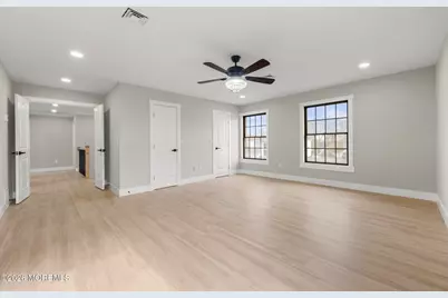 97 Windsor Drive, Eatontown, NJ 07724 - Photo 25