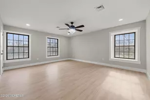 97 Windsor Dr, Eatontown, NJ 07724 - Photo 23