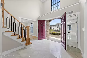 97 Windsor Dr, Eatontown, NJ 07724 - Photo 3
