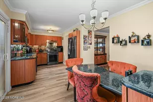 27 Highview Dr, Woodbridge Township, NJ 07095 - Photo 11