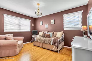 4 Marc St, Hazlet Township, NJ 07730 - Photo 33
