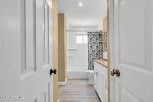 4 Marc St, Hazlet Township, NJ 07730 - Photo 27