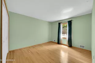 718 Auth Ave, Oakhurst, NJ 07755 - Photo 27