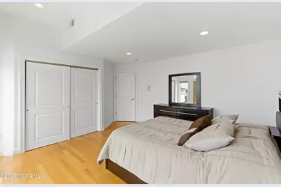 17 Lagoon Drive W, Toms River Township, NJ 08753 - Photo 35