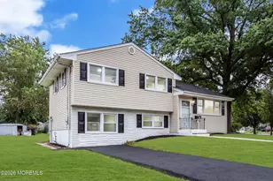 11 Pleasant Valley Dr, Woodbury, NJ 08096 - Photo 3