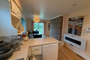 324 Shore Dr, Highlands, NJ 07732 - Photo 7