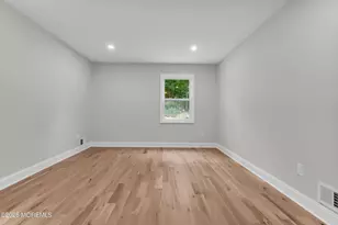 2 Templer Way, Hazlet Township, NJ 07730 - Photo 21