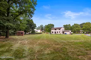 22 Clearview Dr, Tinton Falls, NJ 07724 - Photo 33