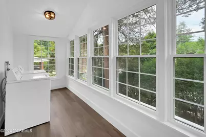 105 Owens Avenue, Atlantic Highlands, NJ 07716 - Photo 15