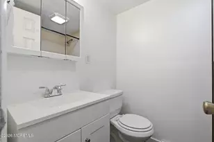 8 Van Nostrand Ave, Jersey City, NJ 07305 - Photo 17
