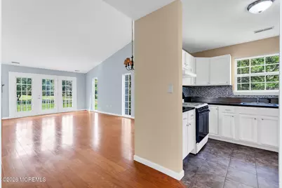 24 Pagoda Lane, Freehold, NJ 07728 - Photo 15