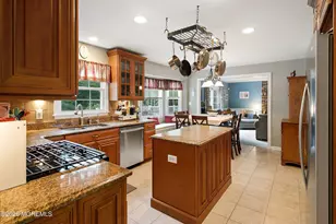4 Scarlet Oak Ct, Jackson, NJ 08527 - Photo 11