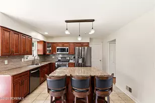 39 Driftwood Dr, Howell Township, NJ 07731 - Photo 11