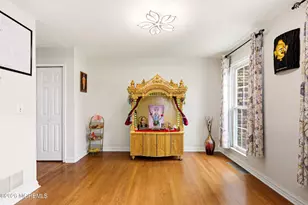 39 Driftwood Dr, Howell Township, NJ 07731 - Photo 7