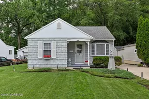 290 W Prospect Ave, Aberdeen Township, NJ 07735 - Photo 3
