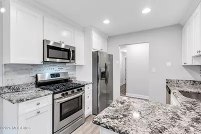 13 Jasmine Lane, Freehold, NJ 07728 - Photo 17