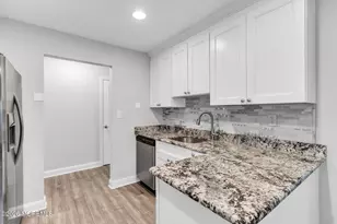 13 Jasmine Ln, Freehold, NJ 07728 - Photo 15