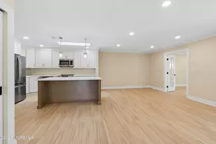 3 Surrey Ct, Monroe Township, NJ 08831 - Photo 5