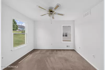 16 Murray Hill Terrace, Marlboro Township, NJ 07746 - Photo 29