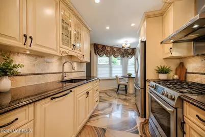22 Aspen Avenue, Englishtown, NJ 07726 - Photo 3