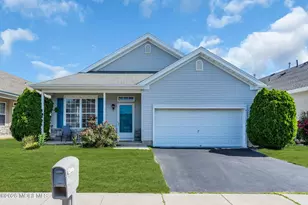4 Quail Rd, Barnegat, NJ 08005 - Photo 1