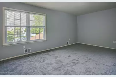 40 Staghorn Drive, Matawan, NJ 07747 - Photo 15