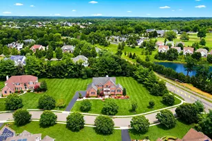 102 Hidden Pond Ct, Manalapan Township, NJ 07726 - Photo 3