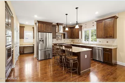 102 Hidden Pond Court, Manalapan Township, NJ 07726 - Photo 23