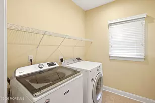 102 Hidden Pond Ct, Manalapan Township, NJ 07726 - Photo 33