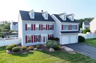 41 St Johns Dr, Freehold, NJ 07728 - Photo 3