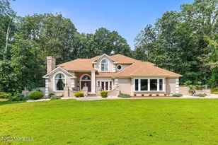 373 Millstone Rd, Clarksburg, NJ 08510 - Photo 5