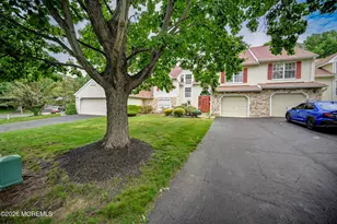 170 Colony Ln, Manalapan Township, NJ 07726 - Photo 17