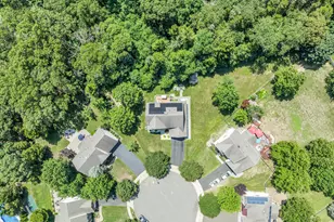 702 Cedar Point Ct, Toms River Township, NJ 08753 - Photo 11