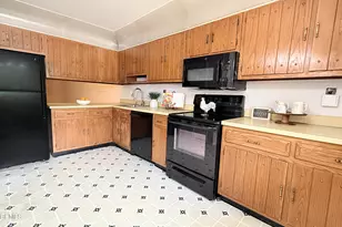 181 Arrowood Rd, Manalapan Township, NJ 07726 - Photo 3