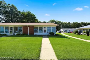 1121D Argyll Cir, Lakewood, NJ 08701 - Photo 1