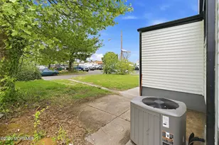 33 Morris St, Burlington City, NJ 08016 - Photo 29